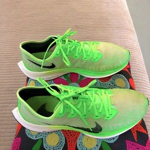Nike Zoom 2 Runners Shoes Men